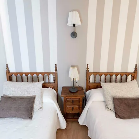 招待所 A Morada Do Cigarron Verín