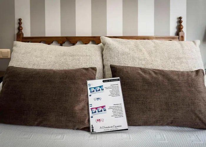 בית הארחה A Morada Do Cigarron Verín